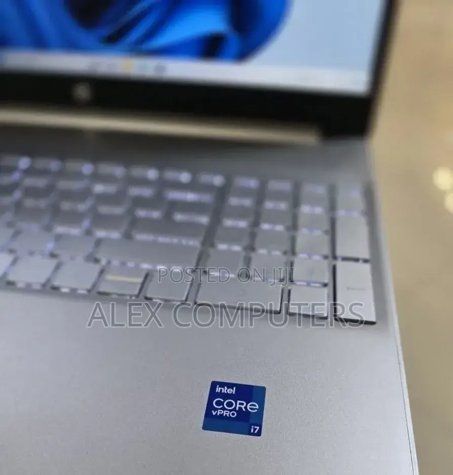 New Laptop HP Stream Notebook 16GB Intel Core i7 SSD 512GB