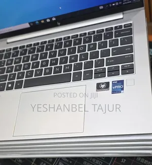 New Laptop HP EliteBook 840 G9 16GB Intel Core i7 SSD 1T