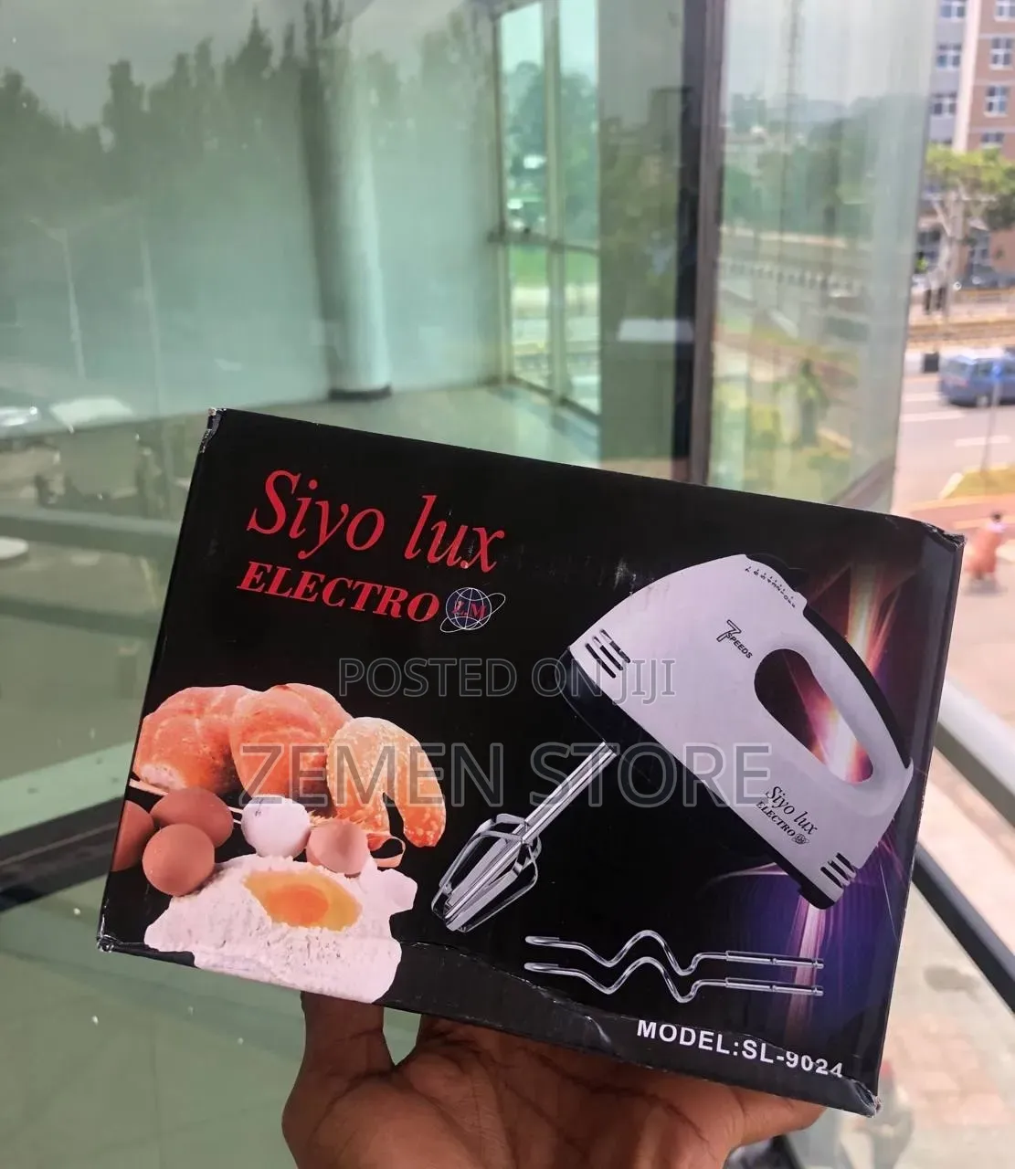 Siyo Lux ኳሊቲ የእንቁላል መምቻ እና የሊጥ ማብኪያ Mixer