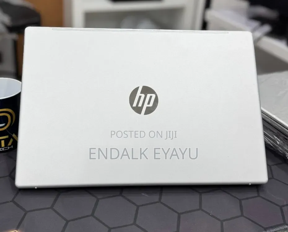 New Laptop HP 16GB Intel Core i7 SSD 512GB