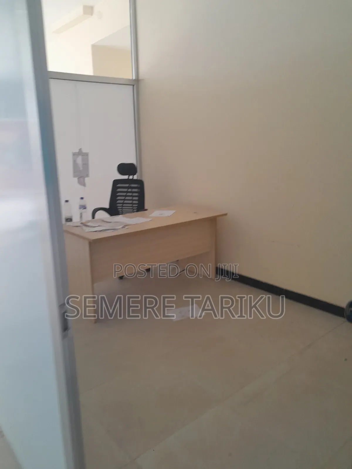 Shop on Commercial Building Shola Gebeya