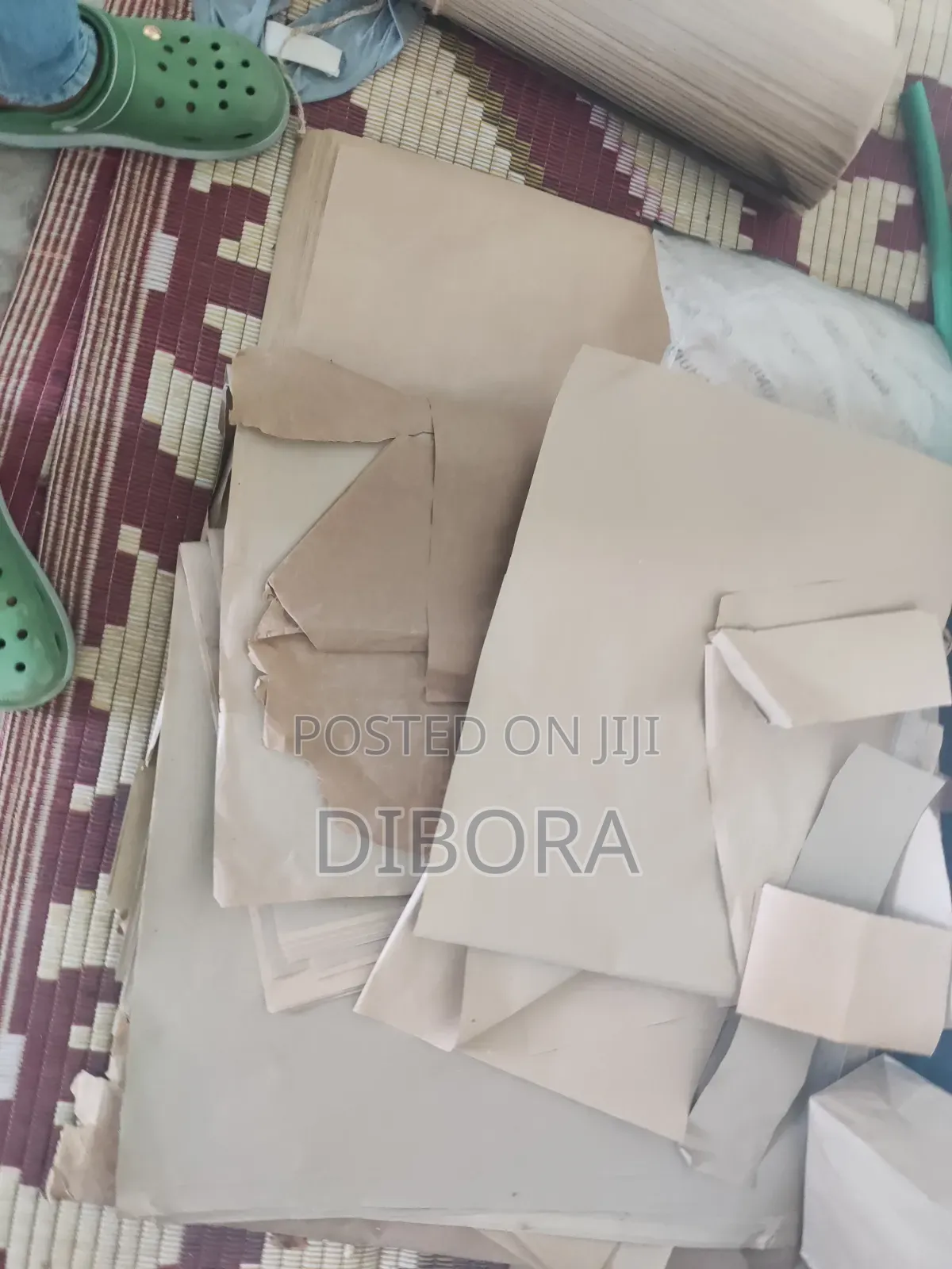 140 Gms Paper