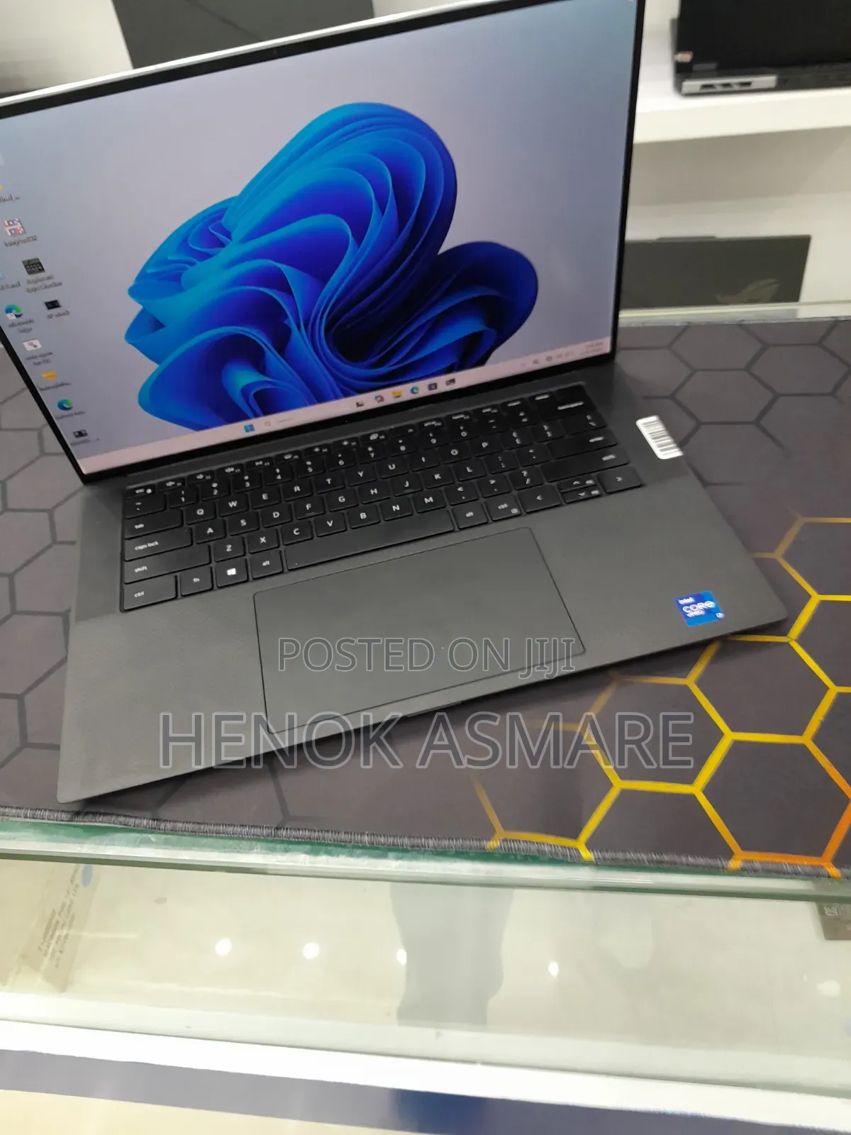 New Laptop Dell Precision 5560 16GB Intel Core i7 SSD 512GB