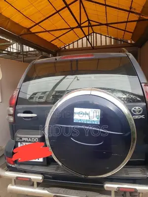 Toyota Land Cruiser Prado 2006 Blue