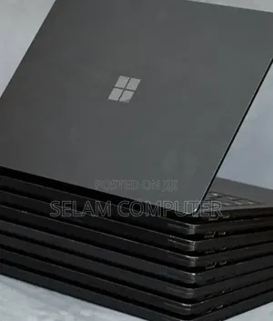 New Laptop Microsoft Surface 16GB Intel Core i7 SSD 512GB