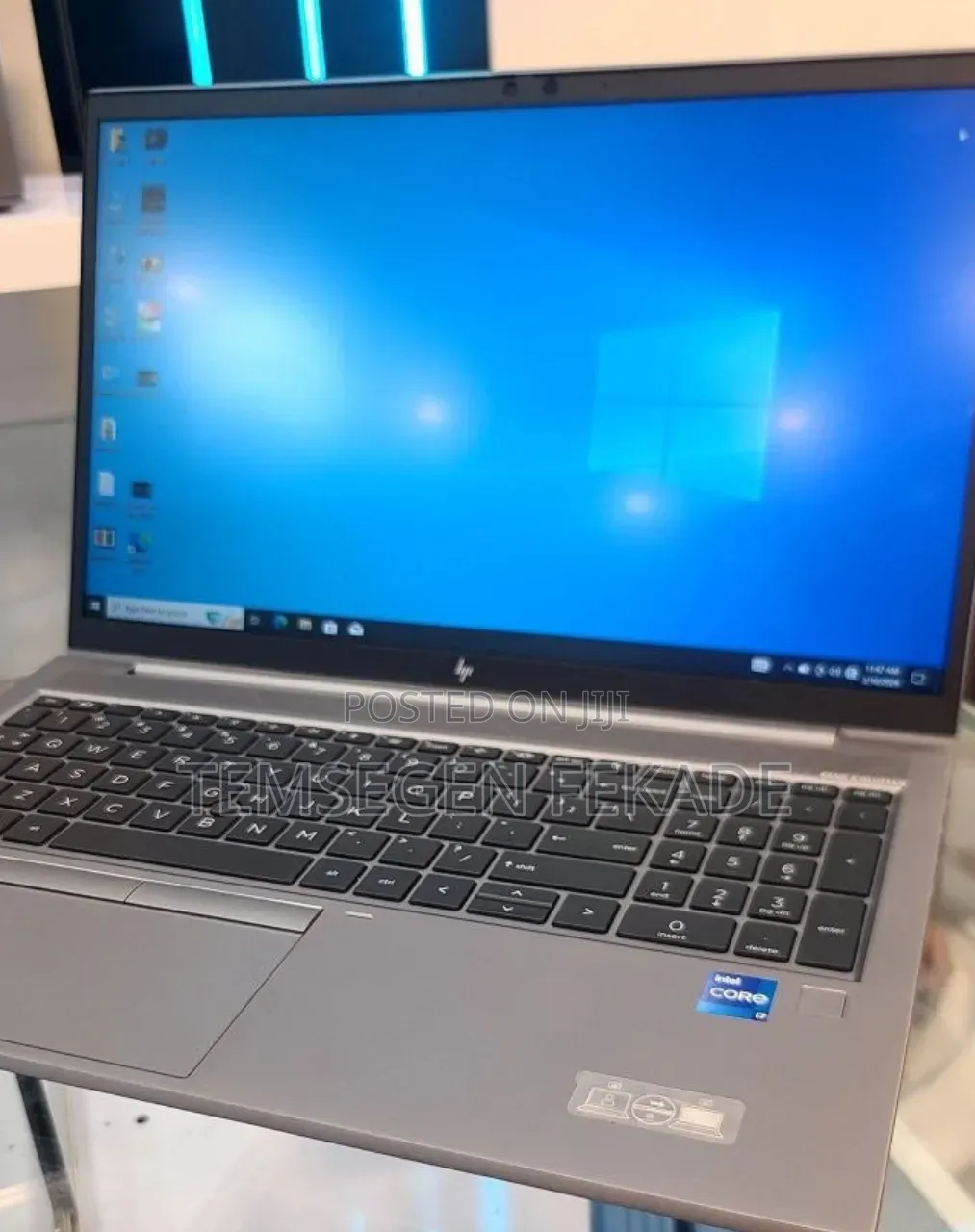 New Laptop HP ZBook Firefly G8 16GB Intel Core i7 SSD 512GB