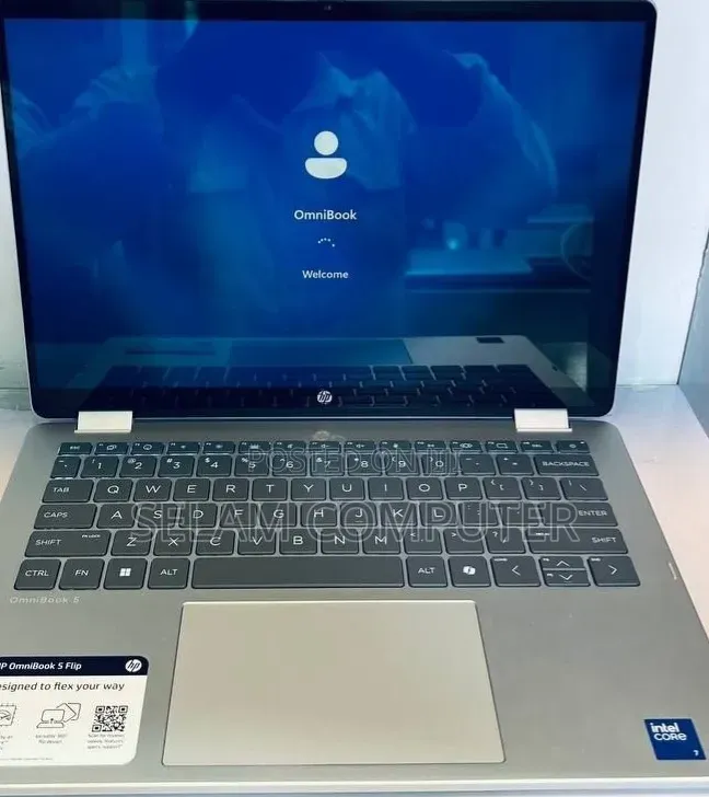 New Laptop HP OmniBook 5 16" 16GB Intel Core 7 SSD 512GB
