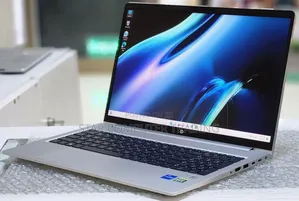New Laptop HP ProBook 450 G9 16GB Intel Core i7 SSD 1T
