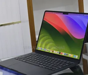 New Laptop Apple MacBook Air 16GB Apple M4 SSD 256GB