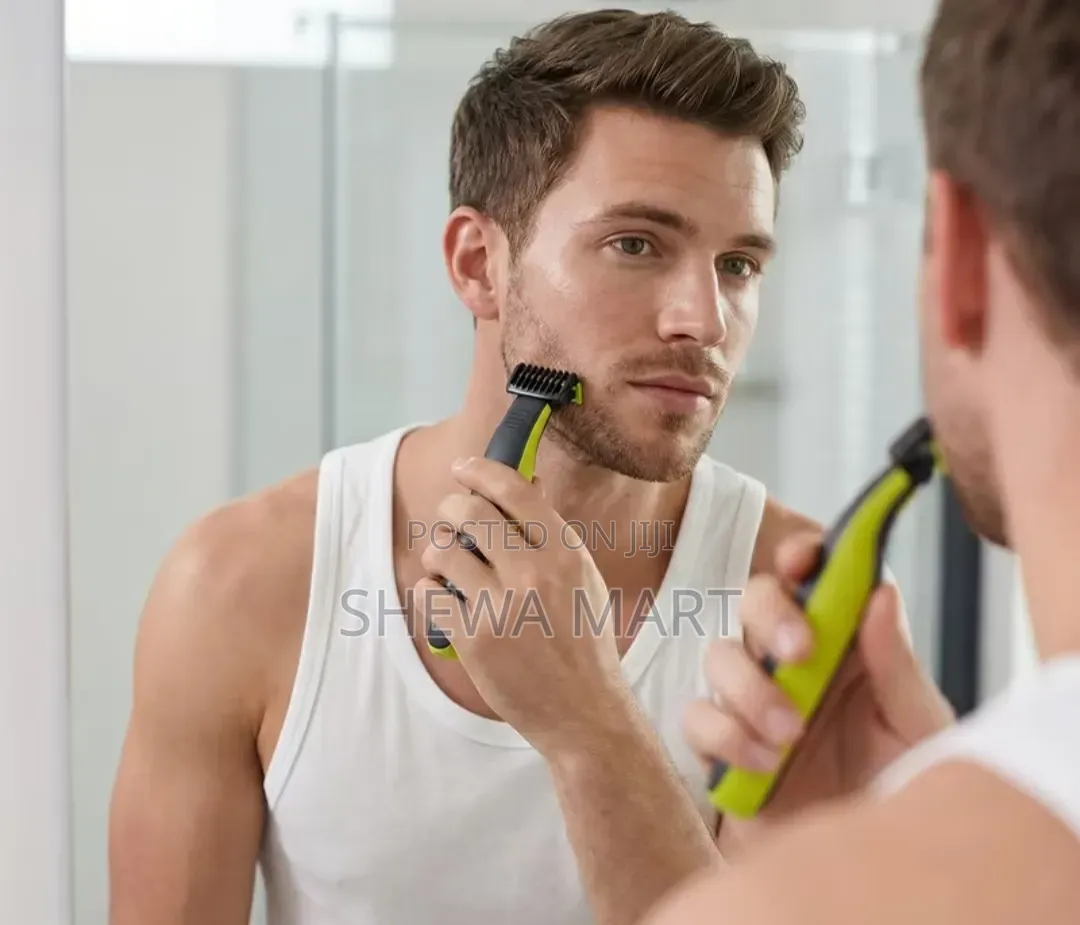 Philips Oneblade 360 Authentic Electric Beard Trimmer and Shaver, Trim