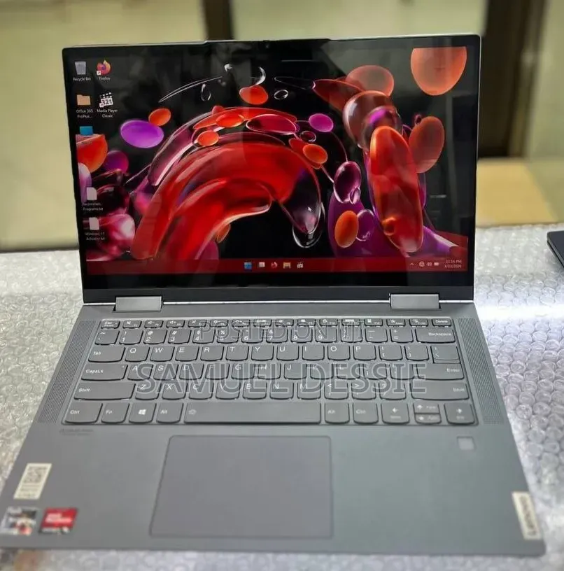 New Laptop Lenovo ThinkPad Yoga 16GB AMD Ryzen 7 SSD 512GB