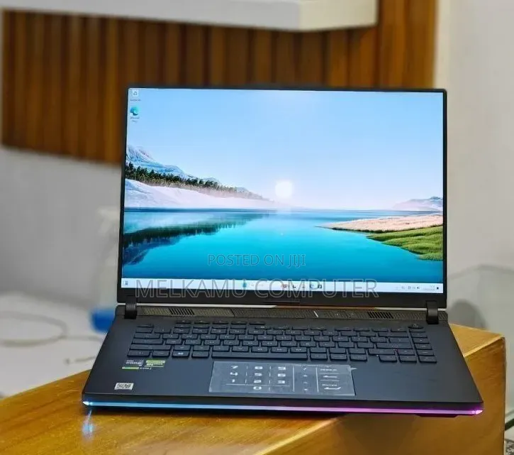 New Laptop Asus ROG Strix G15 16GB Intel Core i9 SSD 1T