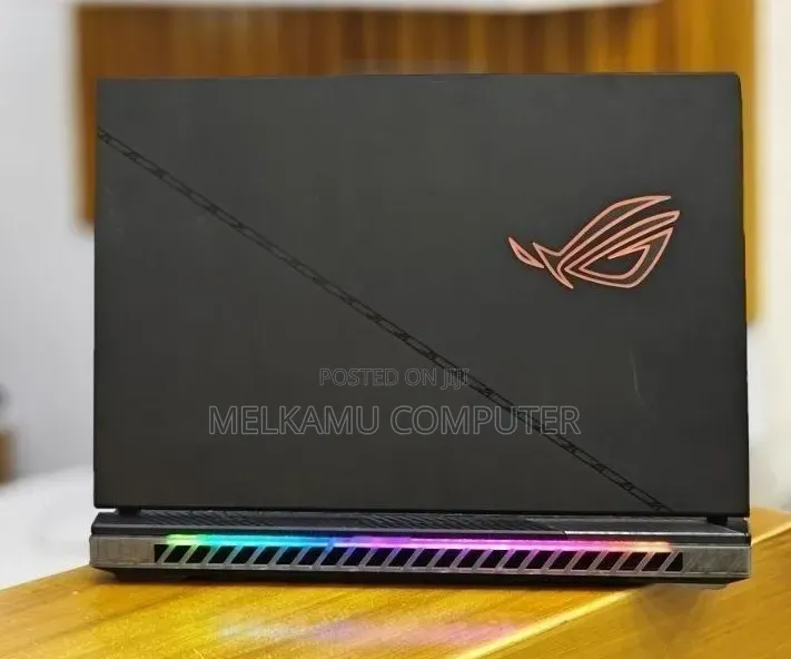 New Laptop Asus ROG Strix G15 16GB Intel Core i9 SSD 1T