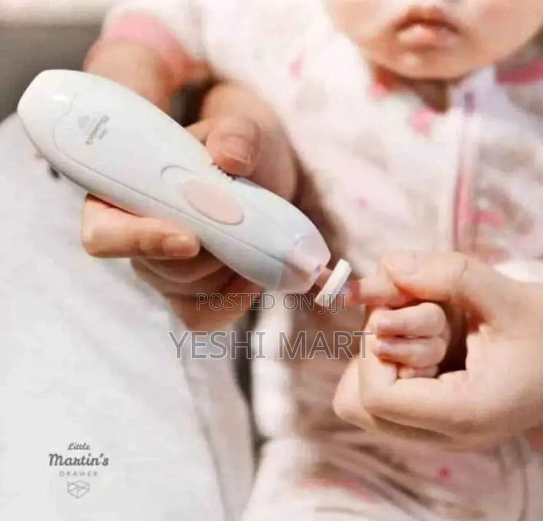 የልጆች ጥፍር መቁረጫ(መሞረጃ) Baby Nail Trimmer እየሞረደ የልጆችን ጥፍር የሚያሳጥር(የሚቆርጥ ምንም