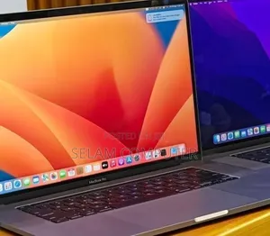 New Laptop Apple MacBook Pro 2019 16GB Intel Core i7 SSD 1T