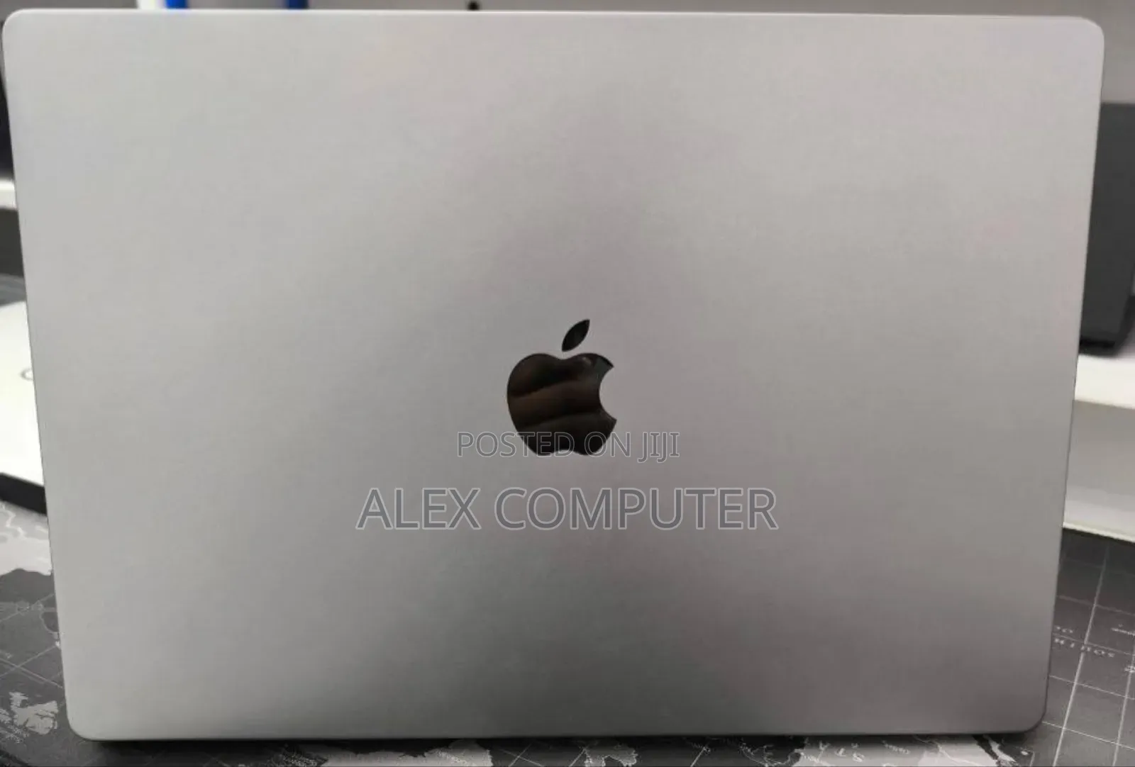 New Laptop Apple MacBook Pro M1 32GB Apple M1 Max SSD 1T