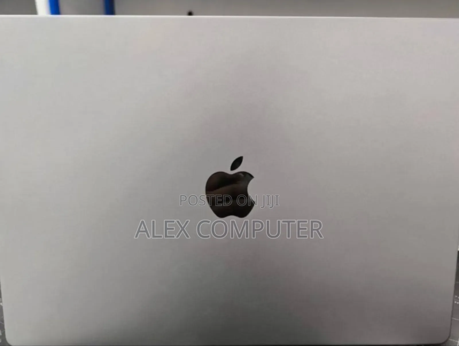 New Laptop Apple MacBook Pro M1 32GB Apple M1 Max SSD 1T