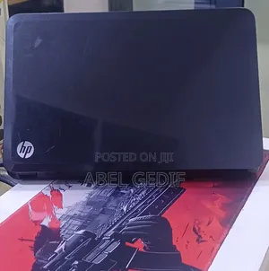 New Laptop HP Pavilion 17 4GB AMD A8 HDD 500GB