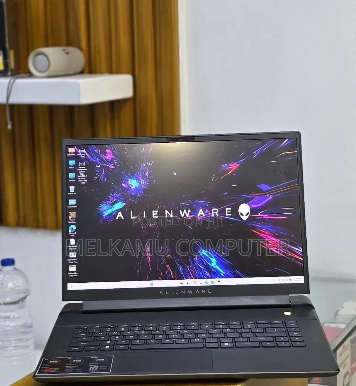 New Laptop Alienware 16 Aurora 16GB Intel Core i9 SSD 1T
