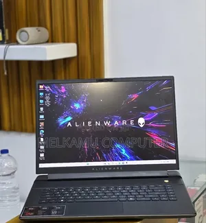 New Laptop Alienware 16 Aurora 16GB Intel Core i9 SSD 1T