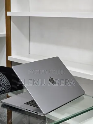 New Laptop Apple MacBook Pro M1 32GB Apple M1 Max SSD 512GB