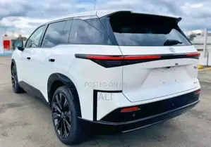 New Toyota bZ3 2025 Off white