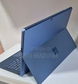 New Microsoft Surface Pro 11th Edition, a Copilot+ PC 16GB SSD 512GB