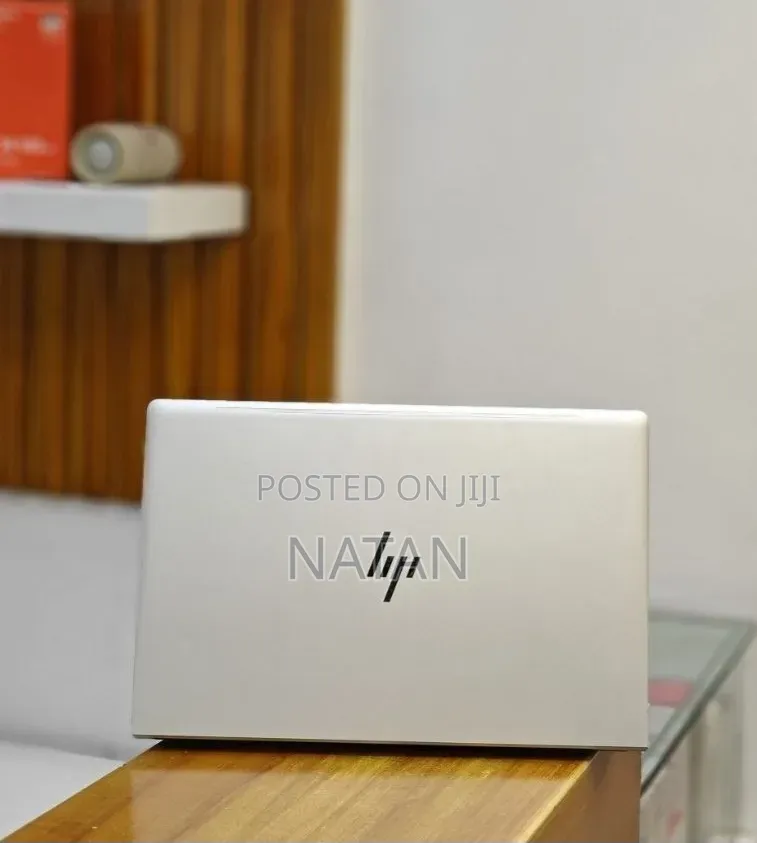 New Laptop HP EliteBook 640 G10 16GB Intel Core i7 SSD 1T