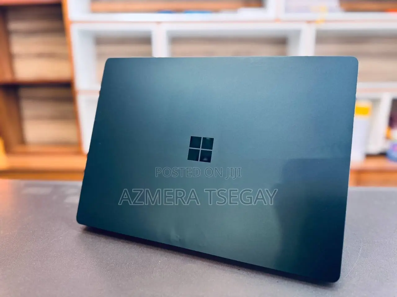 New Laptop Microsoft Surface 16GB Intel Core i7 SSD 256GB