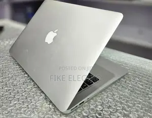Laptop Apple MacBook Air 8GB Intel Core i7 HDD 512GB