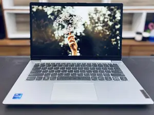 New Laptop Lenovo Ideapad 3 12GB Intel Core i7 SSD 512GB