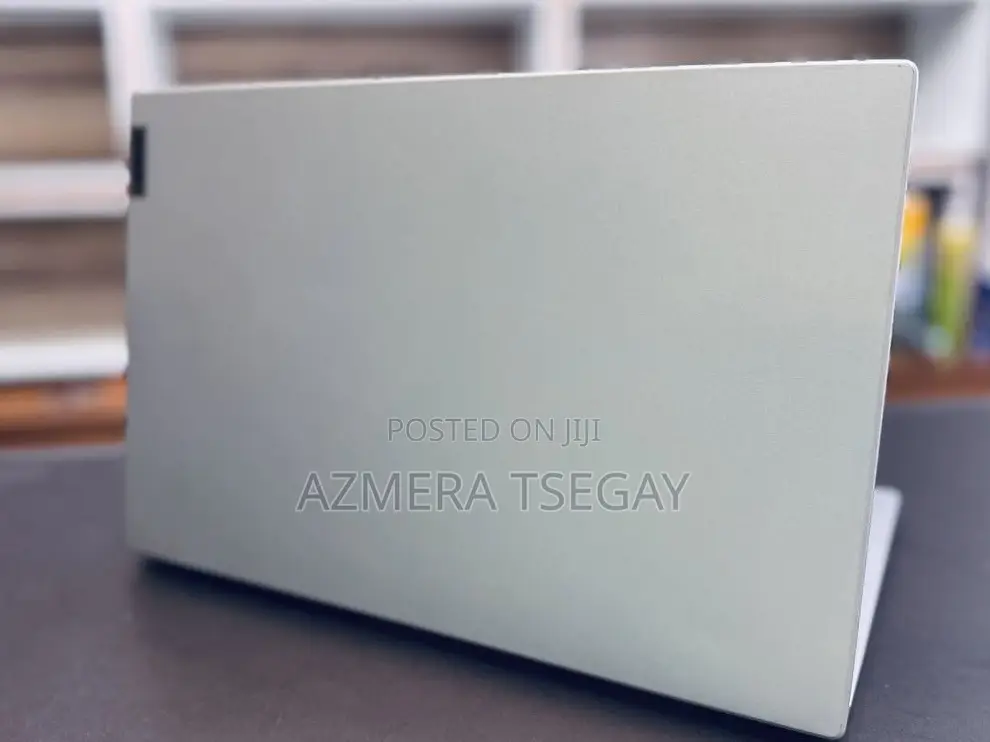 New Laptop Lenovo Ideapad 3 12GB Intel Core i7 SSD 512GB