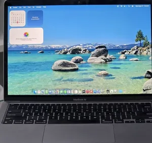 New Laptop Apple MacBook Pro M1 8GB Apple M1 SSD 256GB