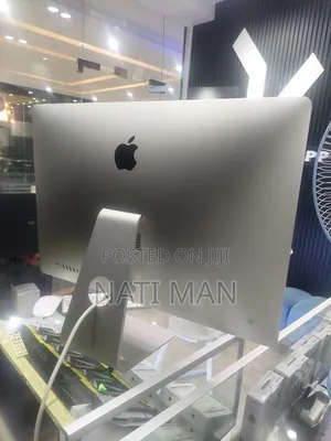 Desktop Computer Apple iMac 8GB Intel Core i5 SSD 1T