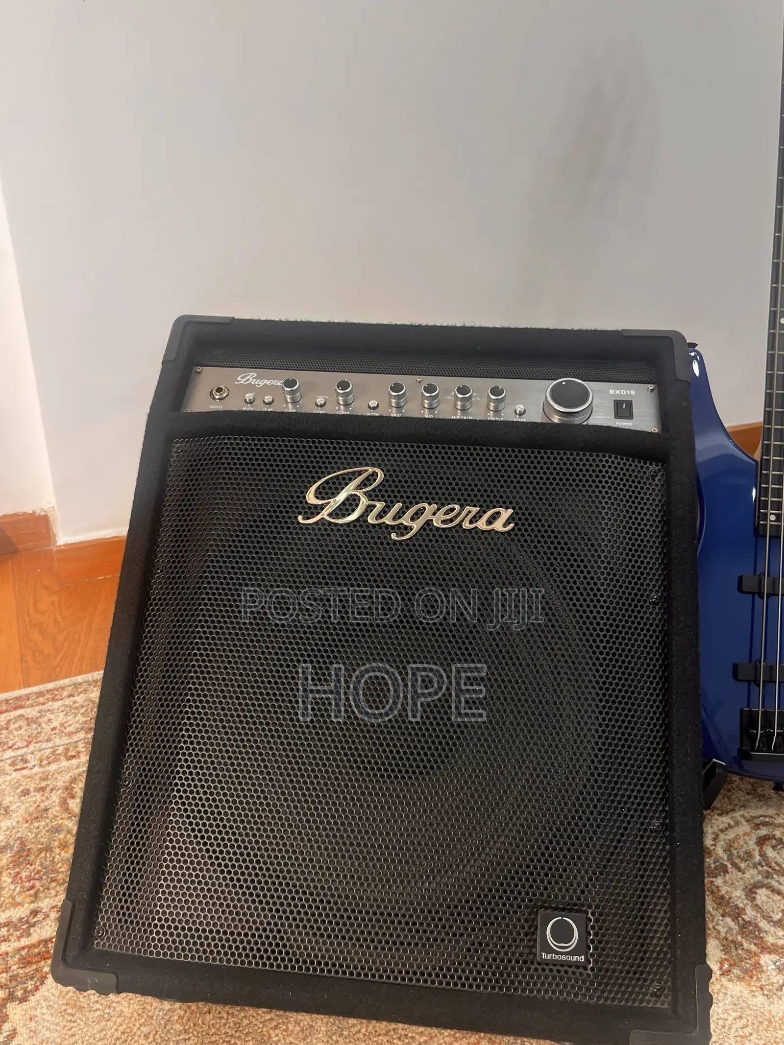 Bugera Ultrabass Bxd15 Professional 1000w Bass Combo Amp (Super Clean)