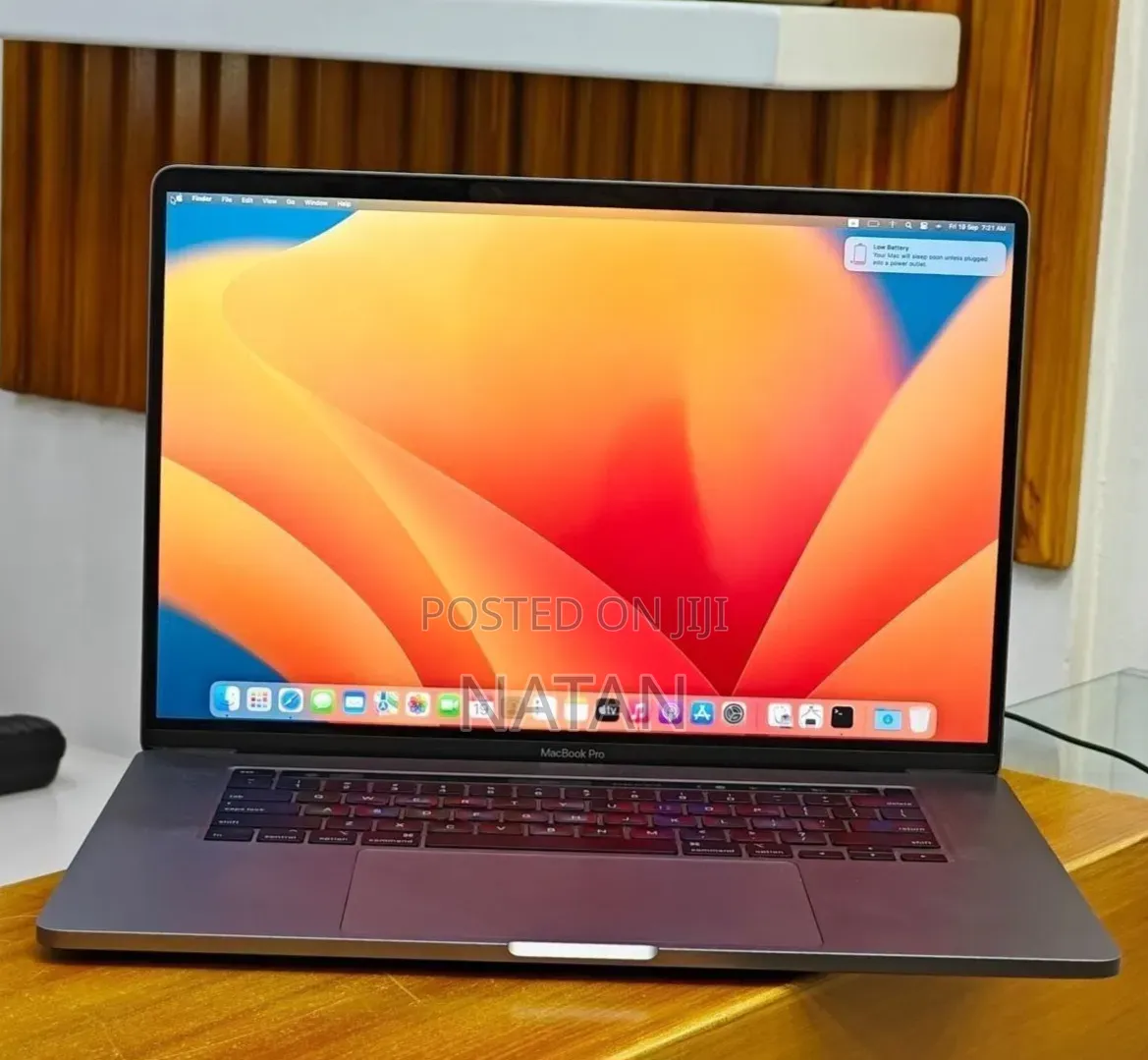 New Laptop Apple MacBook Pro 2019 16GB Intel Core i7 SSD 512GB