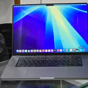 New Laptop Apple MacBook Pro 2020 M1 32GB Apple M1 SSD 32GB