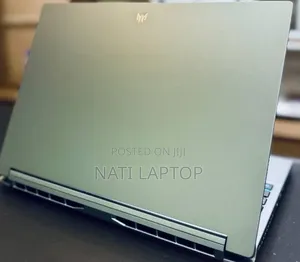 New Laptop Acer Predator Helios Neo 16 16GB Intel Core i7 SSD 1T