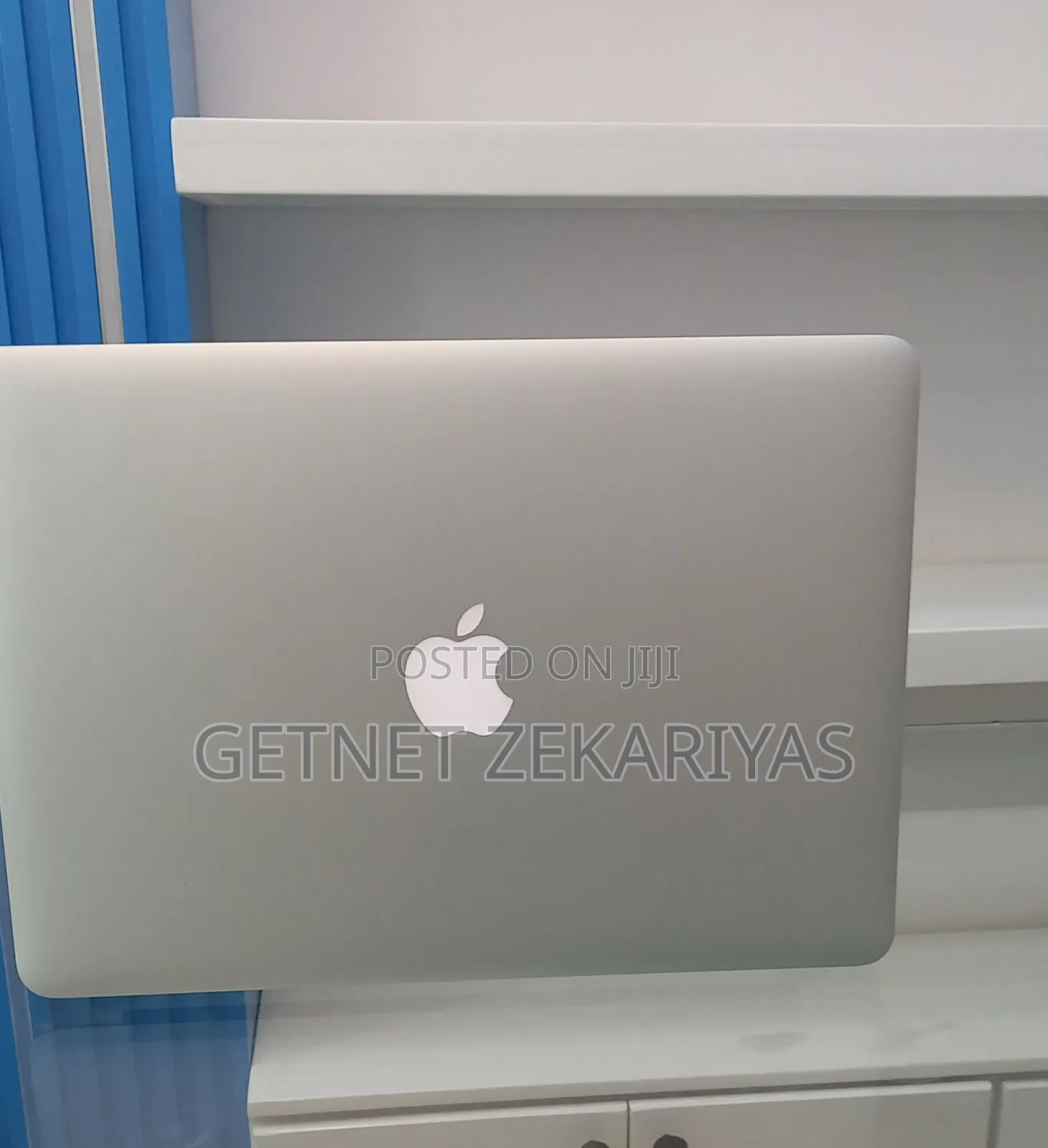 New Laptop Apple MacBook Air 2017 8GB Intel Core i5 SSD 128GB