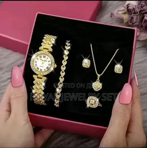 Womens Watch With Jewelry Set