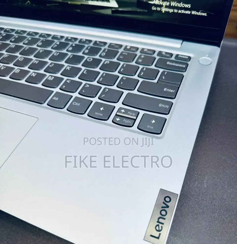 New Laptop Lenovo Ideapad 3 12GB Intel Core i7 SSD 512GB