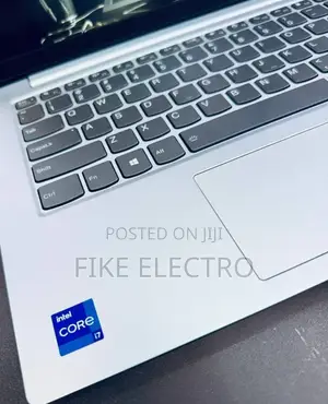 New Laptop Lenovo Ideapad 3 12GB Intel Core i7 SSD 512GB