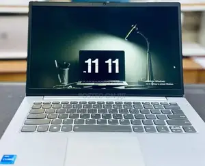 New Laptop Lenovo Ideapad 3 12GB Intel Core i7 SSD 512GB