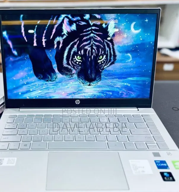 New Laptop HP Pavilion 14 16GB Intel Core i5 SSD 512GB