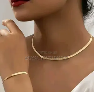 Womens Necklace and Bracelet