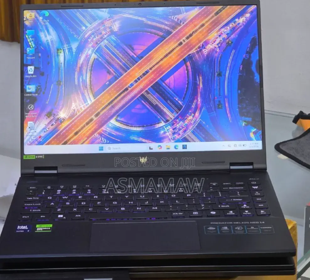 New Laptop Acer Predator Helios Neo 14 16GB Intel Core i7 SSD 1T
