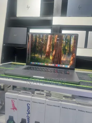 Laptop Apple MacBook Pro 2021 M1 16GB Apple M1 Pro SSD 512GB