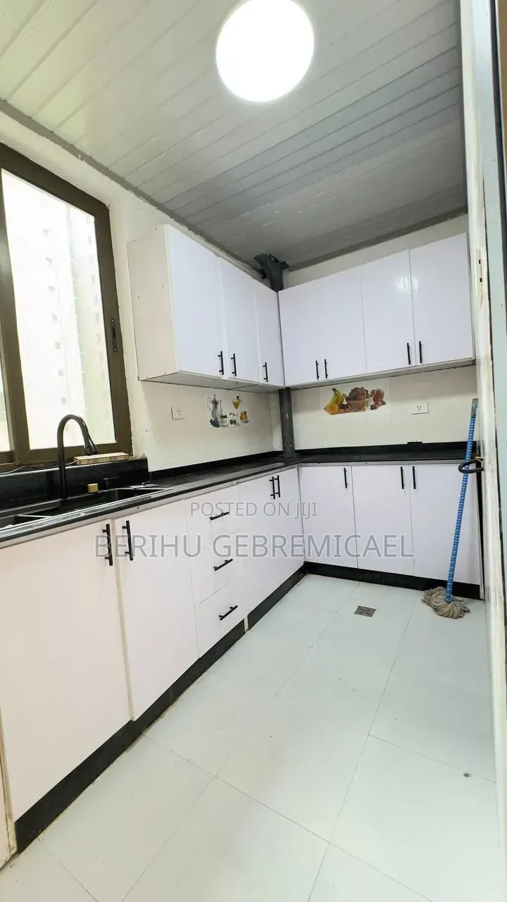 2bdrm Apartment in ጎፋ, Kolfe Keranio for rent