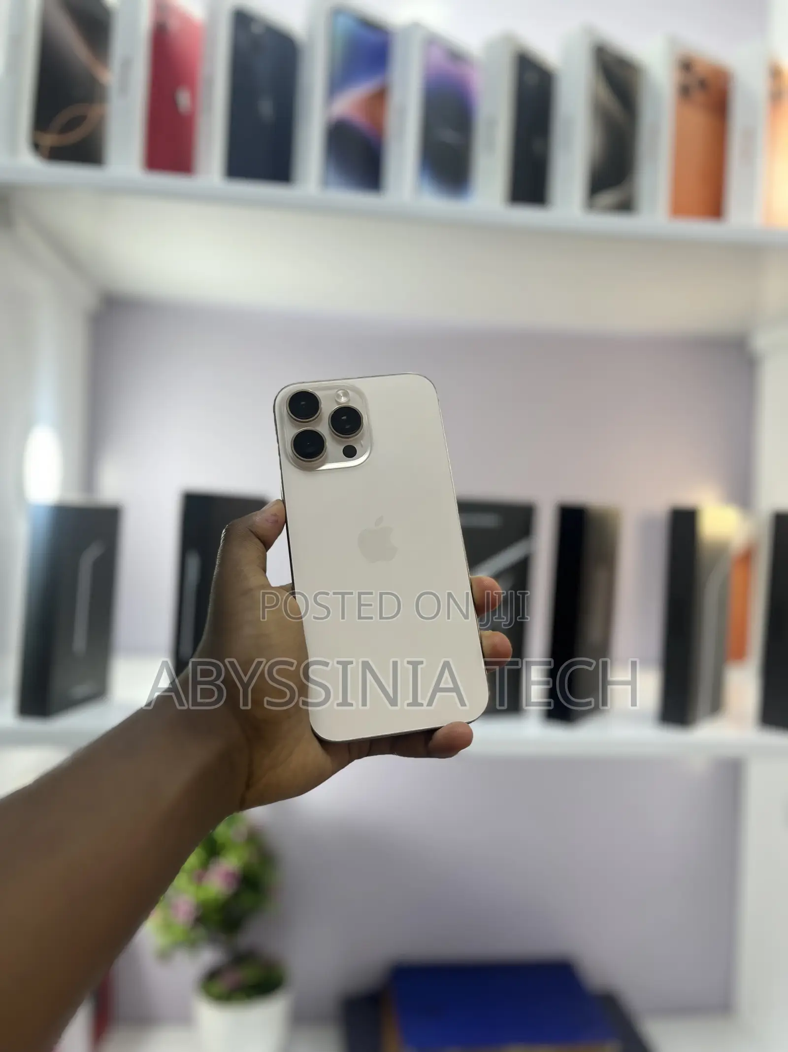 Apple iPhone 16 Pro Max 256 GB White