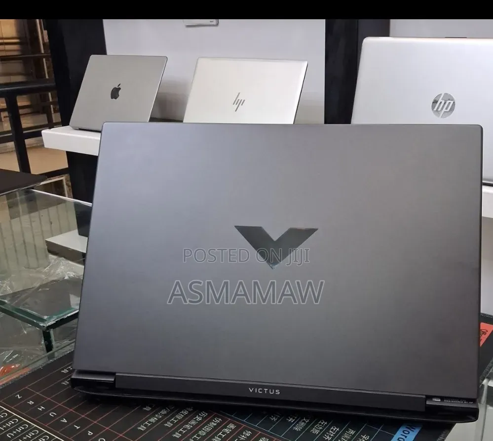 New Laptop HP Victus 15 16GB Intel Core i7 SSD 1T